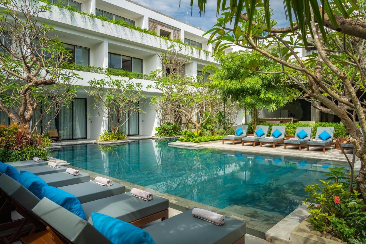 Eightfold Urban Resort سيام ريب المظهر الخارجي الصورة The hotel's pool