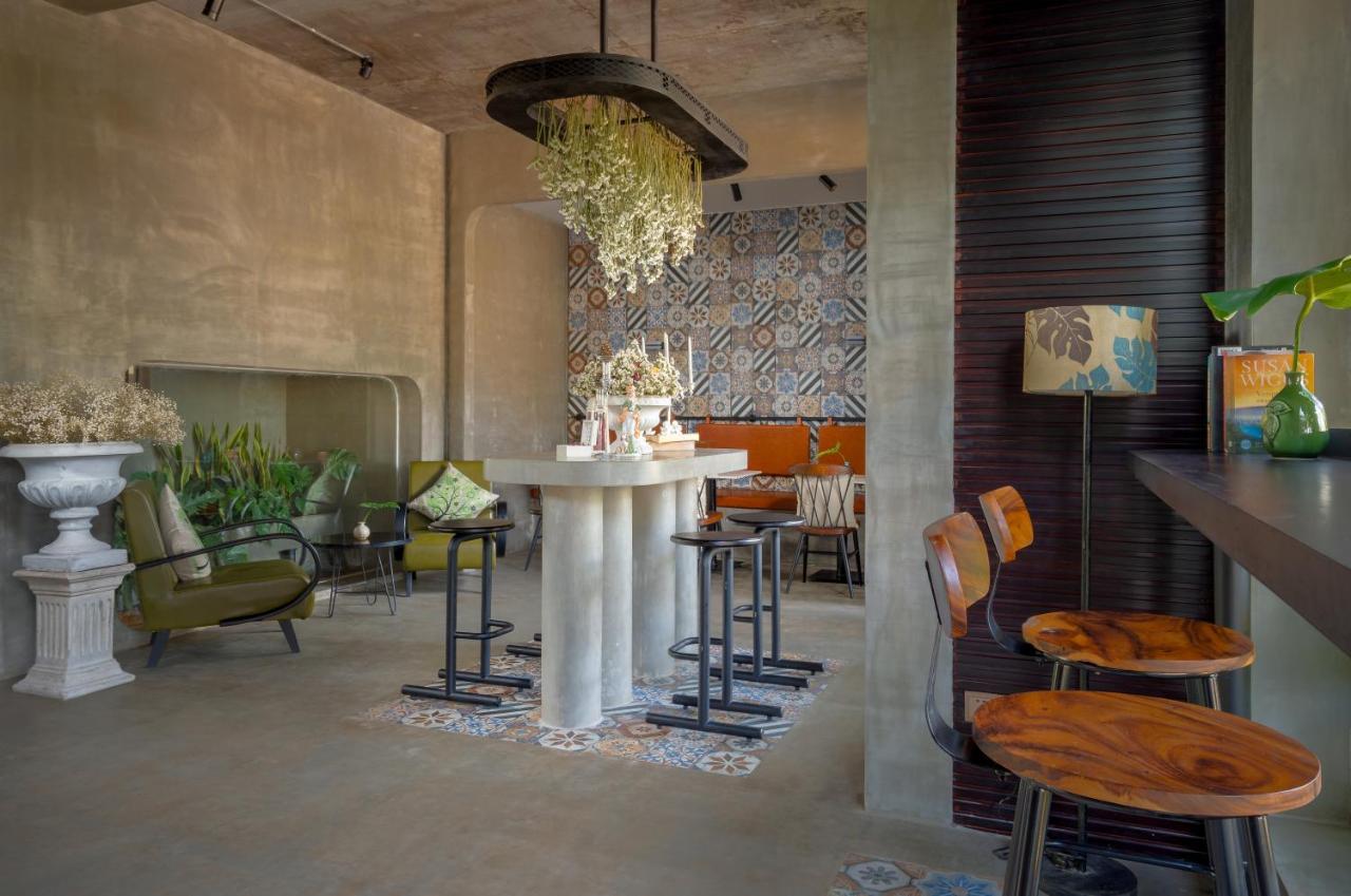 Eightfold Urban Resort سيام ريب المظهر الخارجي الصورة The interior of the restaurant