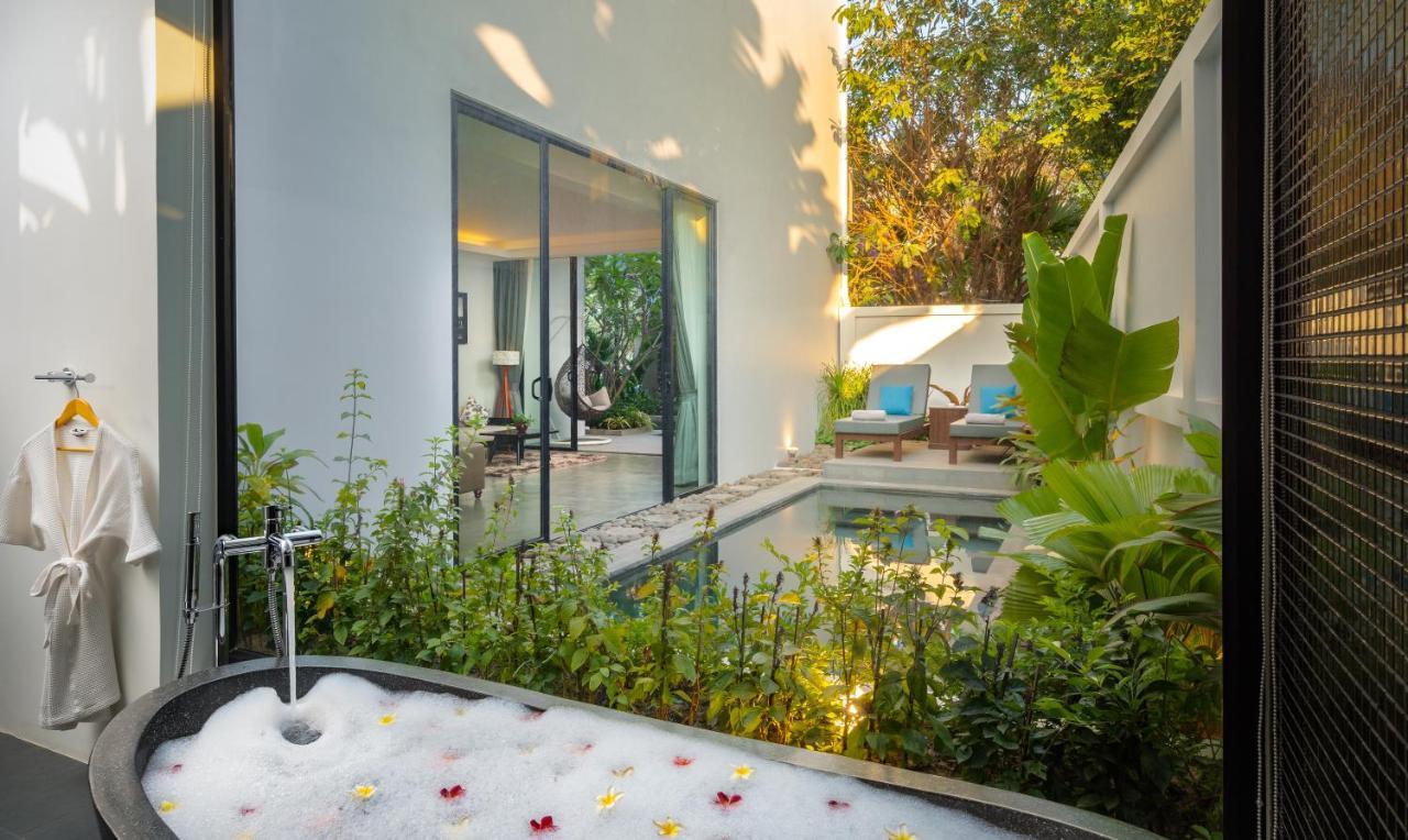 Eightfold Urban Resort سيام ريب المظهر الخارجي الصورة A private spa at a hotel